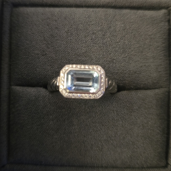 David Yurman Novella Ring - Blue Topaz & Diamond - Picture 5 of 12
